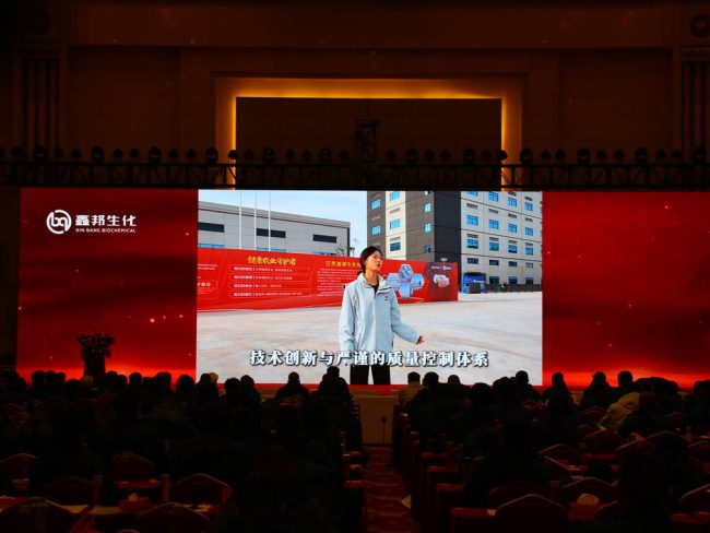 38822f6194a04ae2978e5ae33d972af7